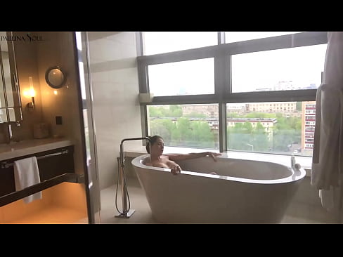 ❤️ Infans tremendus Passionately jerking eam pussy in balneo ad nos la.yourxxxvideos.ru
